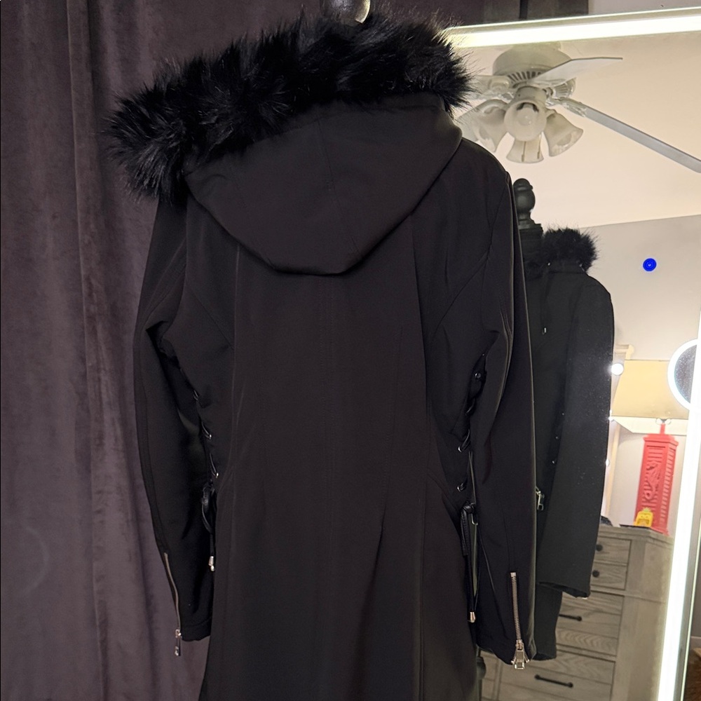 Guess Jacket - Picture 10 of 17